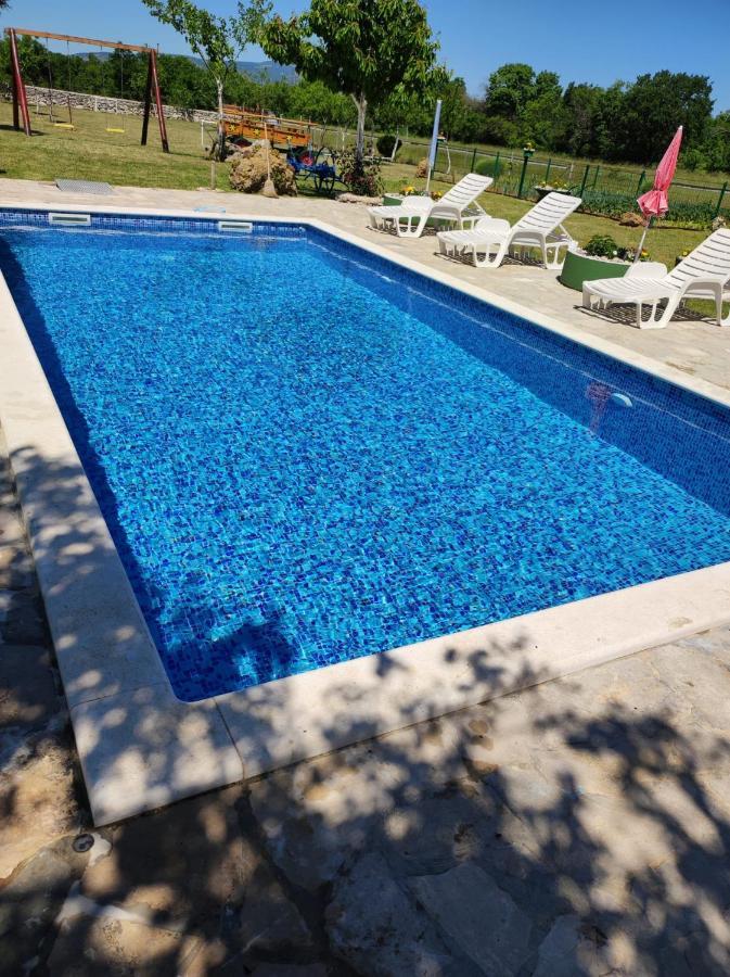 Nikini Dvori Villa Gradac  Exterior photo